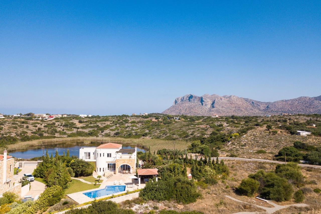 Lake And Sea Villa Tersanas Exterior foto