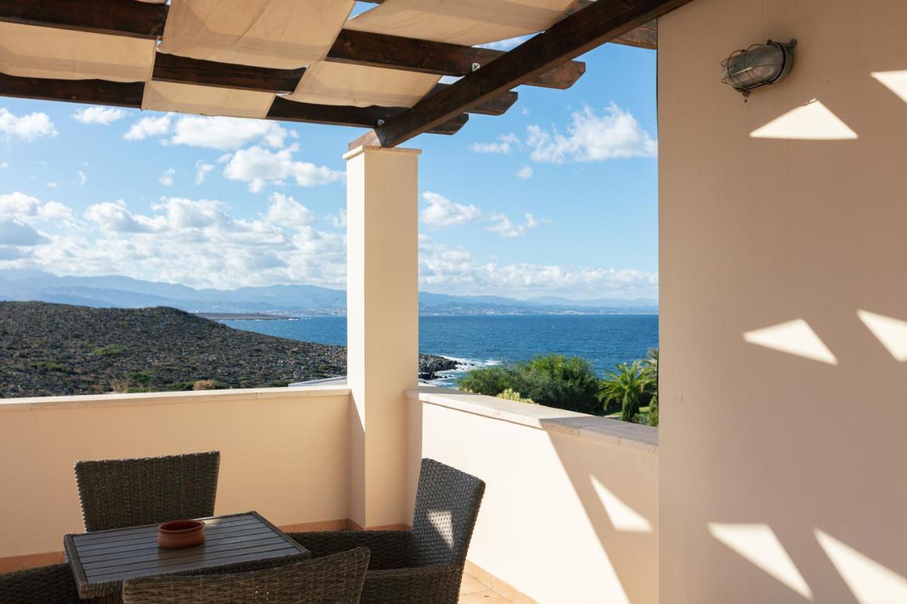 Lake And Sea Villa Tersanas Exterior foto